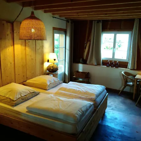 לינה וארוחת בוקר Arrest-en-baie