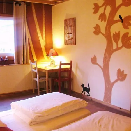 Arrest-en-baie לינה וארוחת בוקר 3*